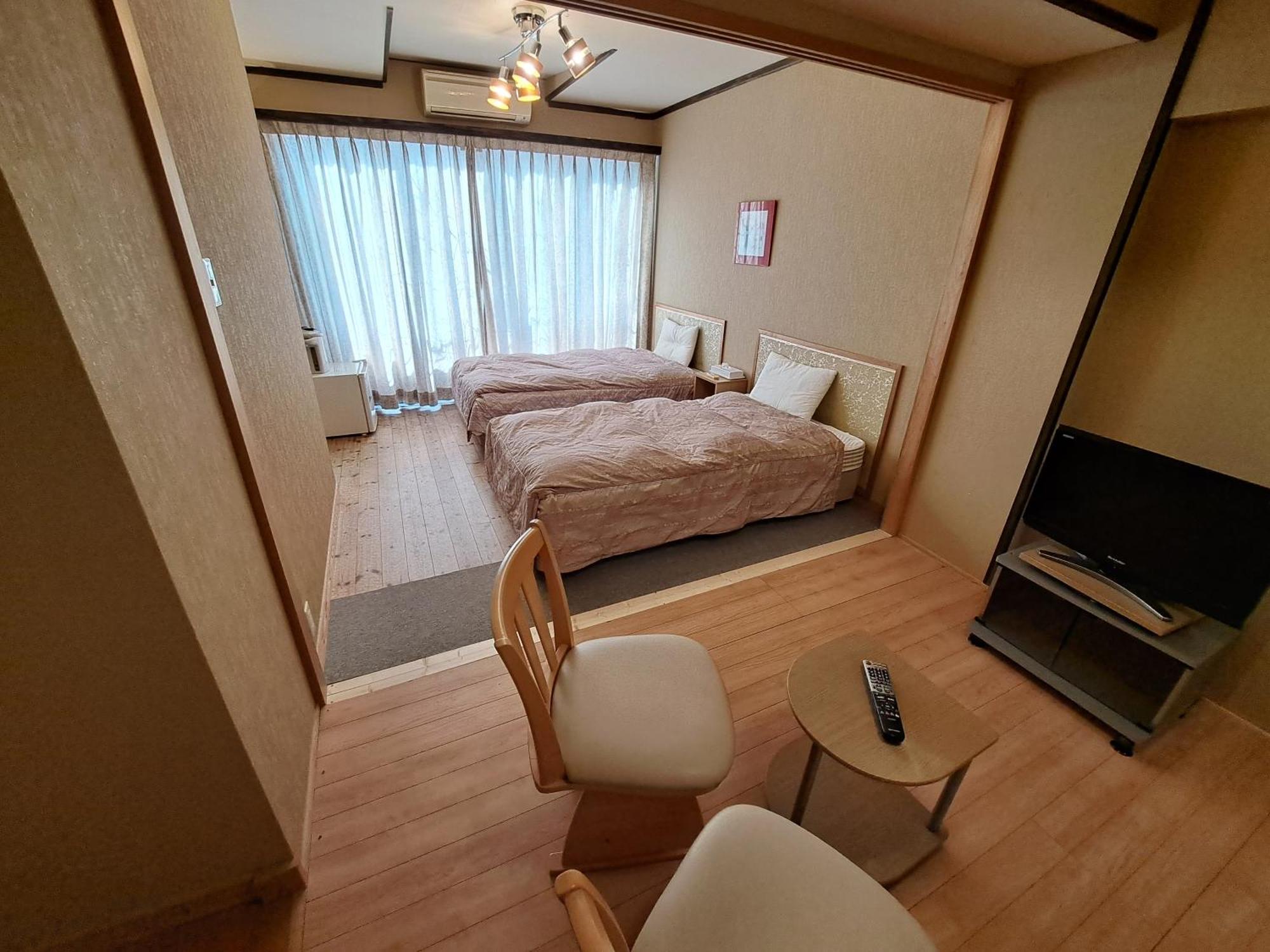 Minshuku Inn Shirahama Ekinoyado Экстерьер фото