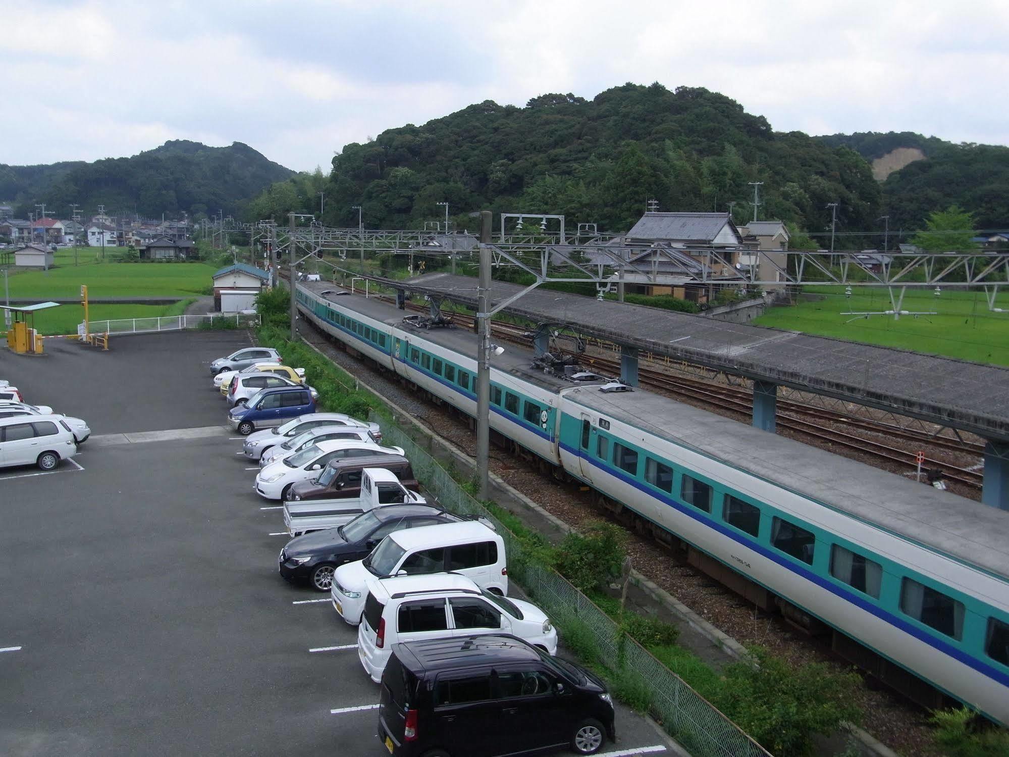 Minshuku Inn Shirahama Ekinoyado Экстерьер фото